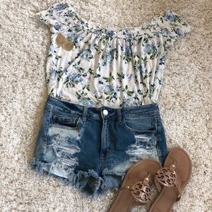 White Floral American Eagle off- the- Shoulder Top
